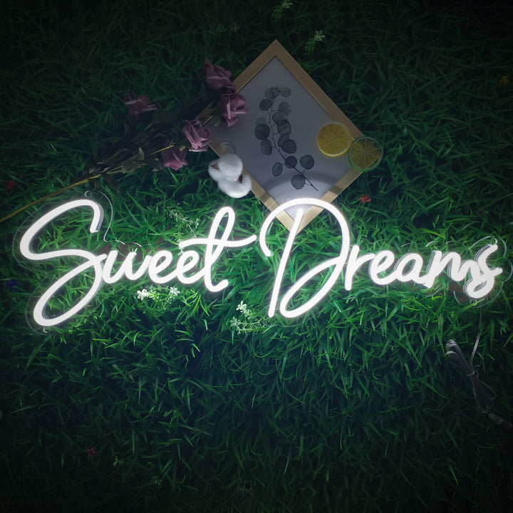 SELICOR Sweet Dreams Neon Wall Art