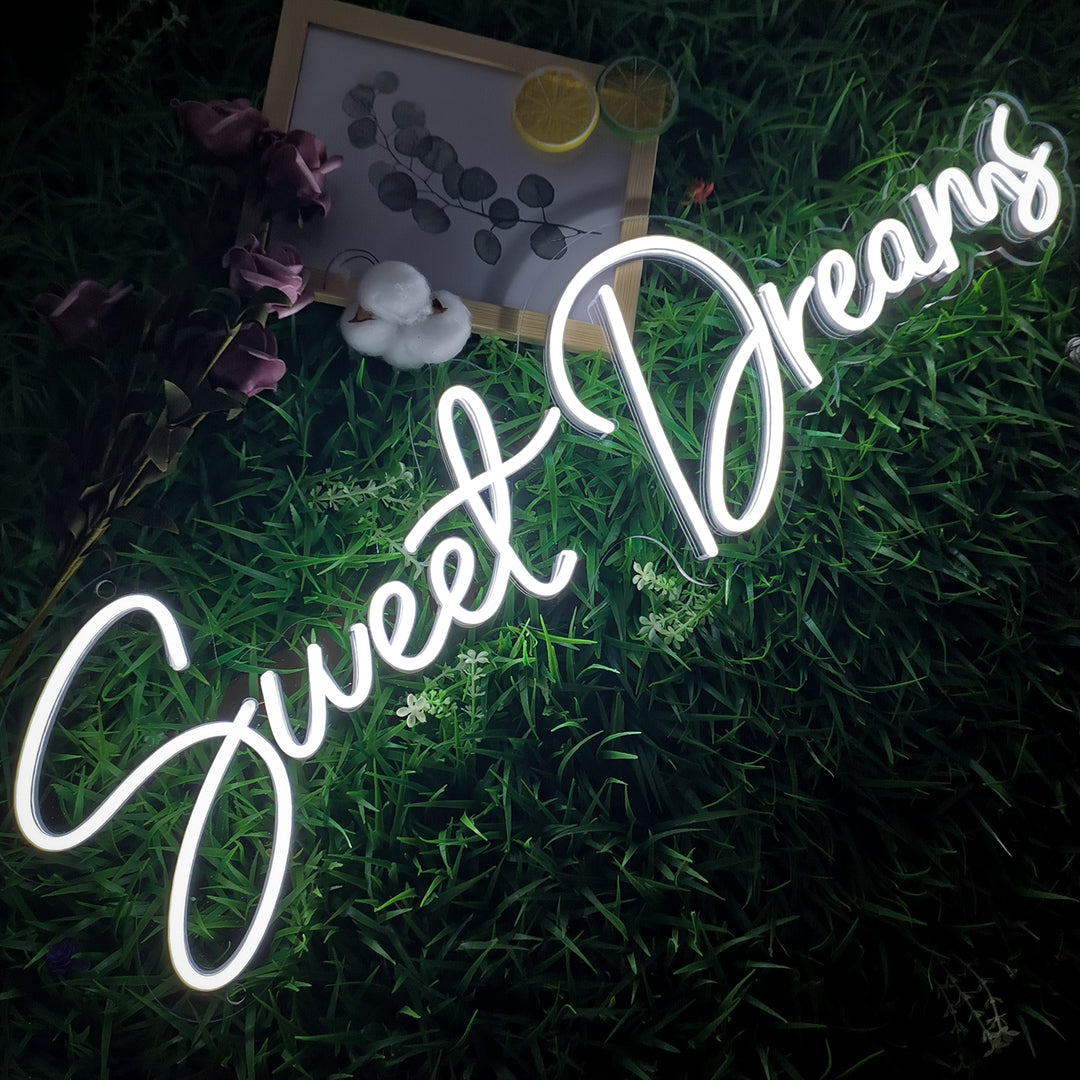 SELICOR Sweet Dreams Neon Wall Art