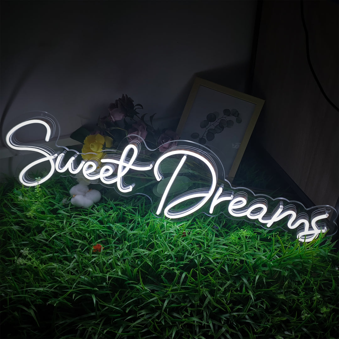 SELICOR Sweet Dreams Neon Wall Art